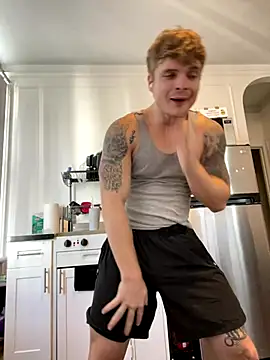 Snapshot of King_Kev_ chatting on 22, 10, 2025 King Kev online show from 22, 10, 2025