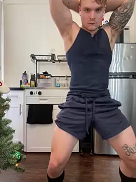 Snapshot of King_Kev_ chatting on 13, 11, 2025 King Kev online show from 13, 11, 2025