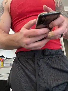 Snapshot of King_Kev_ chatting on 18, 11, 2025 King Kev online show from 18, 11, 2025