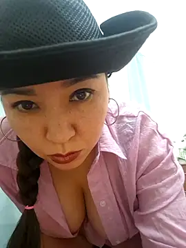 HellaWerlous online show from 14, 12, 2025