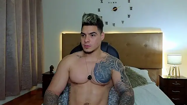 Steven Velez online show from 9, 10, 2025