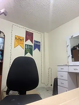 Sallem Pink online show from 1, 10, 2025