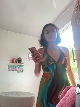 Snapshot of TamaraMera chatting on 4, 7, 2026 TamaraMera online show from 4, 7, 2026