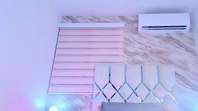 cataleya ebony  online show from 4, 12, 2025