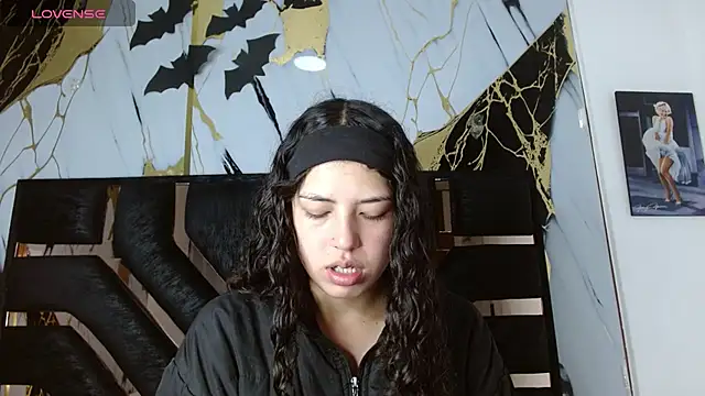 malejahotcs01 online show from 28, 11, 2025