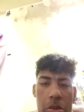 Snapshot of Lale-Adrian chatting on 29, 11, 2025 Lale-Adrian online show from 29, 11, 2025