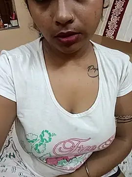 Snapshot of Naughty-Chaaya chatting on 19, 10, 2025 Naughty-Chaaya online show from 19, 10, 2025