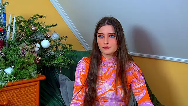 Snapshot of JessicaJewells chatting on 14, 12, 2025 JessicaJewells online show from 14, 12, 2025