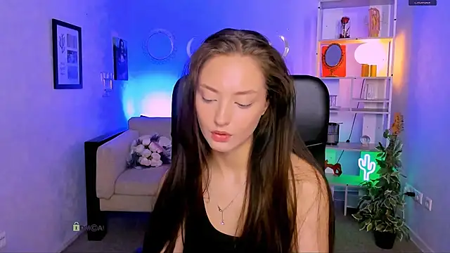 eva smiith  online show from 22, 6, 2026