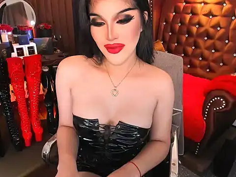 Snapshot of devongarcia chatting on 12, 11, 2025 devongarcia online show from 12, 11, 2025