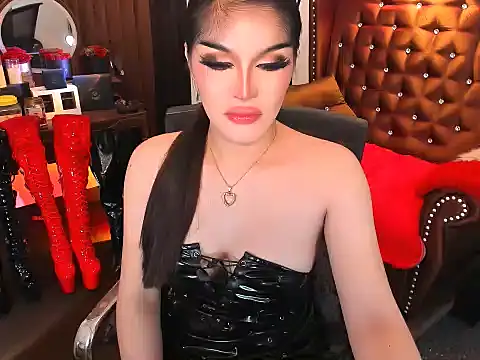 Snapshot of devongarcia chatting on 27, 11, 2025 devongarcia online show from 27, 11, 2025