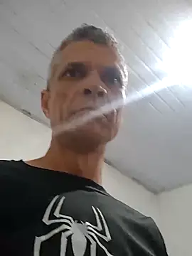 BrenoAvelar online show from 9, 5, 2026