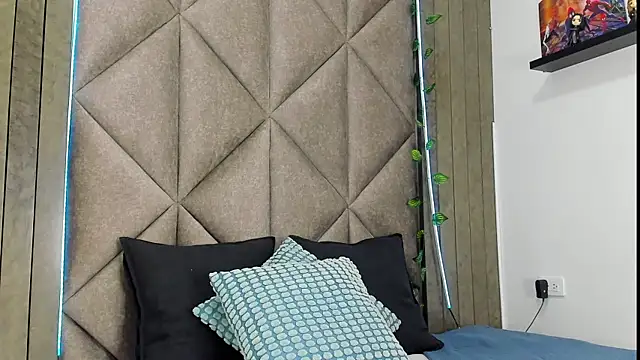 RiriiBrunette   online show from 17, 10, 2025