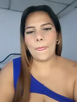 Snapshot of camila_rogue chatting on 9, 9, 2025 camila rogue online show from 9, 9, 2025