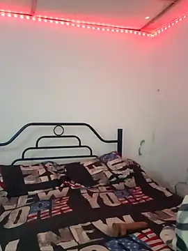 Snapshot of camila_rogue chatting on 13, 9, 2025 camila rogue online show from 13, 9, 2025