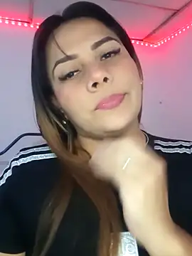 Snapshot of camila_rogue chatting on 16, 9, 2025 camila rogue online show from 16, 9, 2025