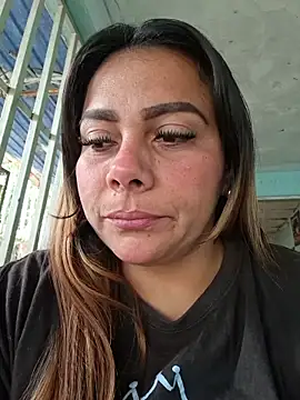 Snapshot of camila_rogue chatting on 24, 11, 2025 camila rogue online show from 24, 11, 2025