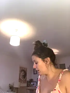 Joosie Jae online show from 10, 9, 2025