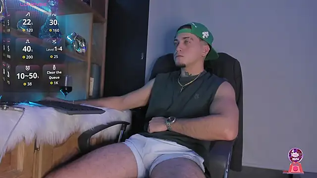 Snapshot of Gael_williams1 chatting on 14, 12, 2025 Gael williams1 online show from 14, 12, 2025