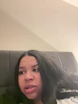 Curvyhot1315 online show from 26, 7, 2026