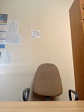 Ami Foxy online show from 5, 11, 2025