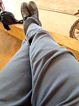 Snapshot of Negodabenga chatting on 5, 12, 2025 Negodabenga online show from 5, 12, 2025