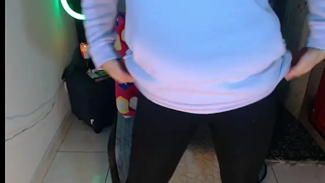 Milf Valeria online show from 29, 10, 2025