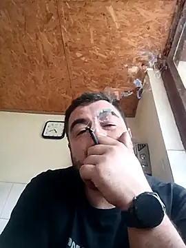 Snapshot of Georgerazvan1989 chatting on 12, 9, 2025 Georgerazvan1989 online show from 12, 9, 2025