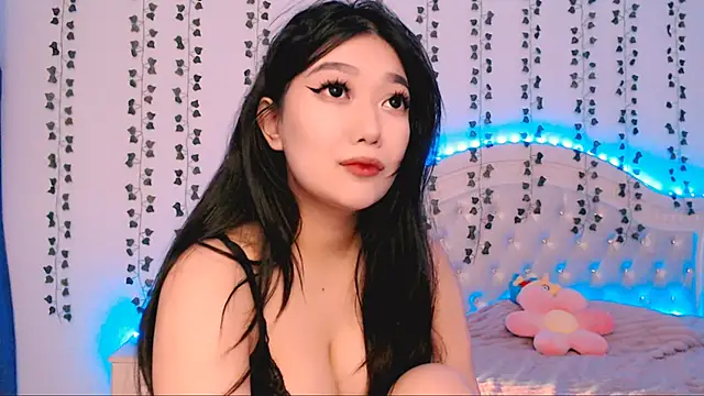 Snapshot of asian_eye chatting on 12, 10, 2025 asian eye online show from 12, 10, 2025