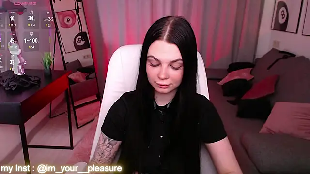 Michela Fruet online show from 27, 2, 2026