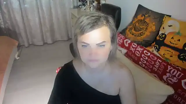 MildMature online show from 6, 11, 2025