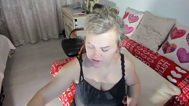 MildMature online show from 28, 2, 2026