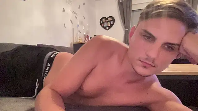 Sweetbooy90 online show from 21, 9, 2025