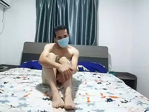 Snapshot of SSerene chatting on 17, 12, 2025 SSerene online show from 17, 12, 2025