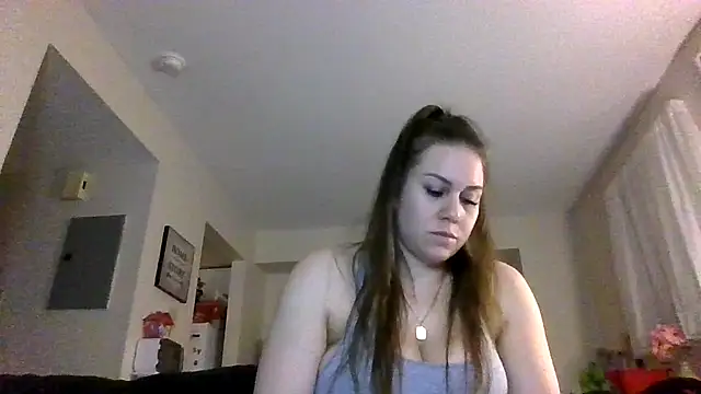 Snapshot of thedevinemama chatting on 28, 2, 2026 thedevinemama online show from 28, 2, 2026