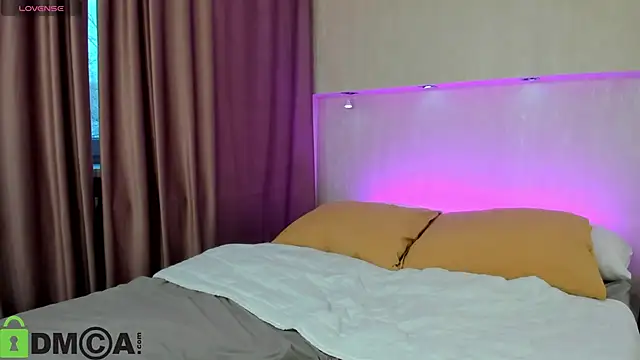 Snapshot of Adelina_Bliss chatting on 4, 10, 2025 Adelina Bliss online show from 4, 10, 2025