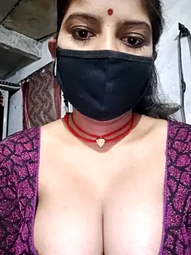 Snapshot of Daisygirl9 chatting on 8, 5, 2026 Daisygirl9 online show from 8, 5, 2026