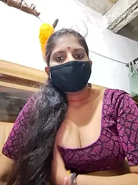 Snapshot of Daisygirl9 chatting on 13, 6, 2026 Daisygirl9 online show from 13, 6, 2026