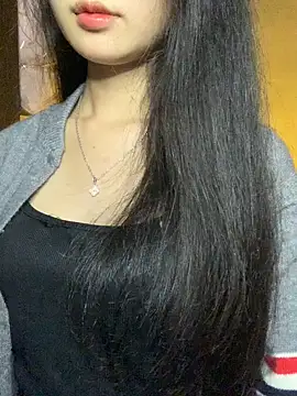 Nhinhi18 online show from 21, 12, 2025