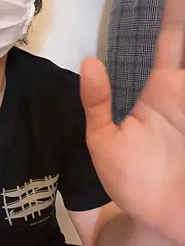 Snapshot of C-4bomb chatting on 4, 10, 2025 C-4bomb online show from 4, 10, 2025