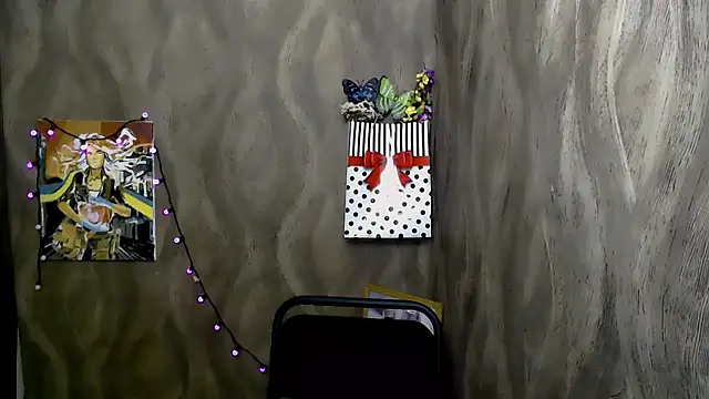 Linda S  online show from 2, 12, 2025