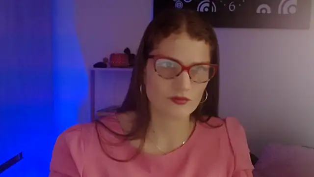 Camila-ventura online show from 4, 6, 2026
