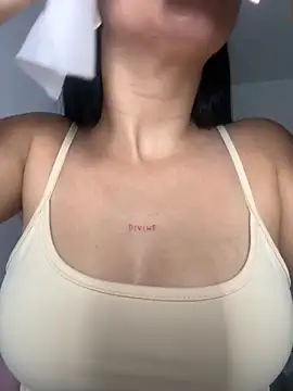 lucy grey25 online show from 10, 11, 2025