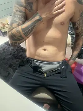 Snapshot of AnimistEquity chatting on 12, 11, 2025 AnimistEquity online show from 12, 11, 2025