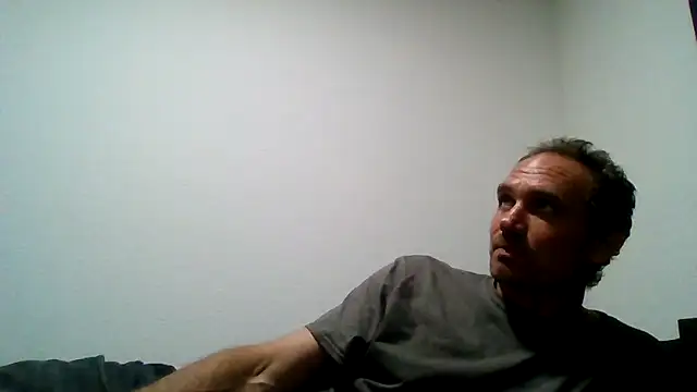 Snapshot of Ifnofitputspit chatting on 21, 10, 2025 Ifnofitputspit online show from 21, 10, 2025