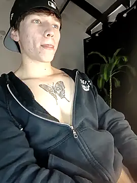 Logan sixxer online show from 23, 11, 2025