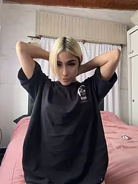 Babylovetiernax online show from 29, 4, 2026