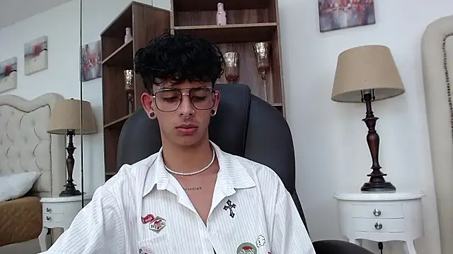 Ibratxandy online show from 11, 3, 2026