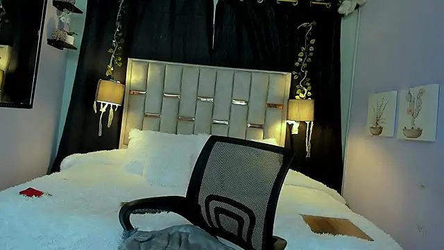 Hanzking01 online show from 3, 11, 2025