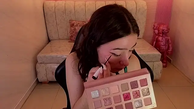 venuss09 s online show from 12, 4, 2026